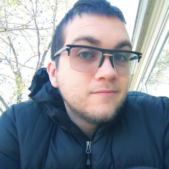 Meet your Posher, Andrew - Picture 1 of 1